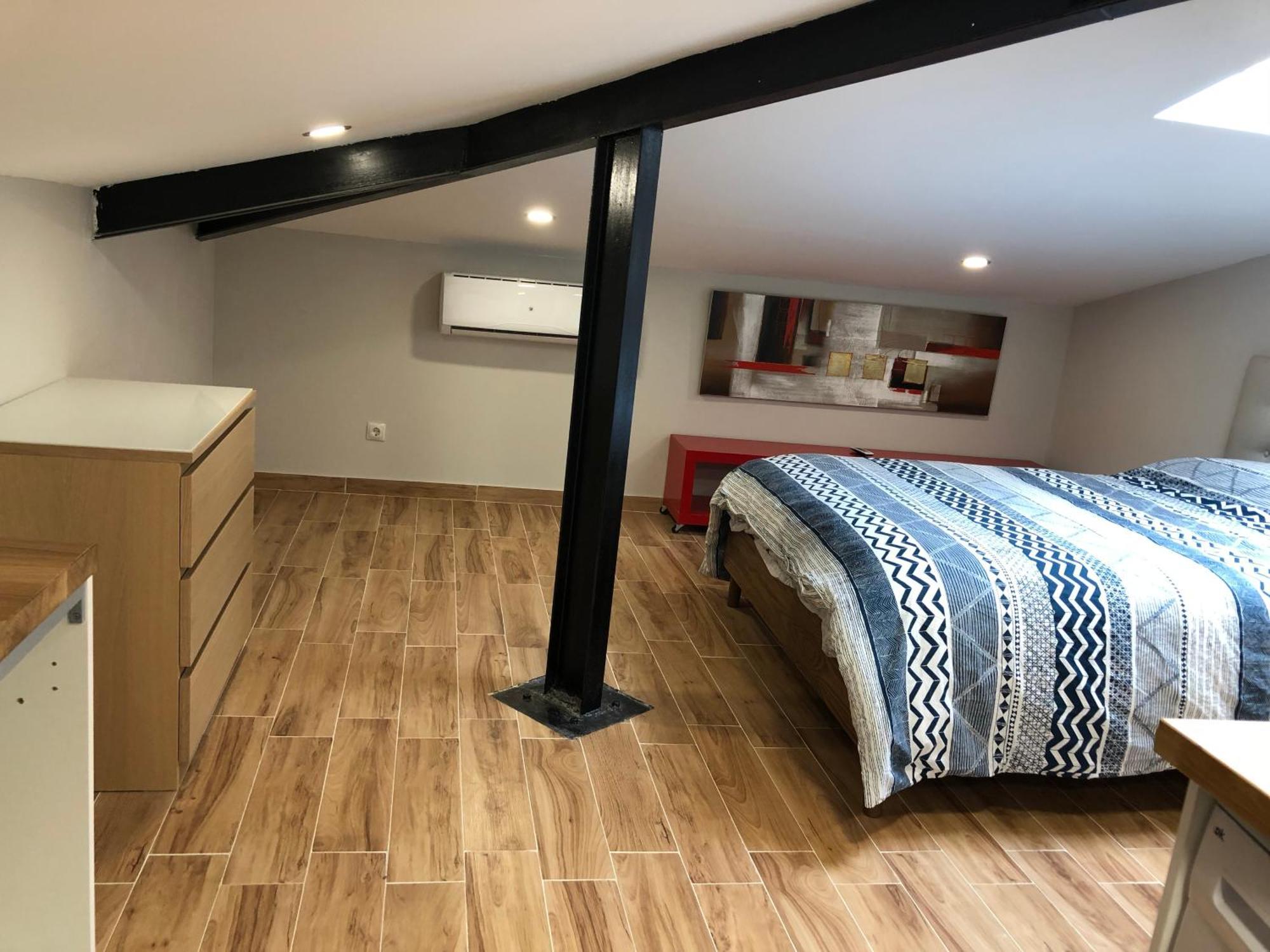 Habitacion Con Cocina Y Bano بلباو المظهر الخارجي الصورة